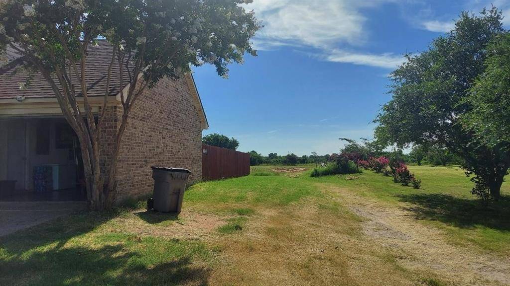 Reno, TX 76020,1109 QUAIL RUN