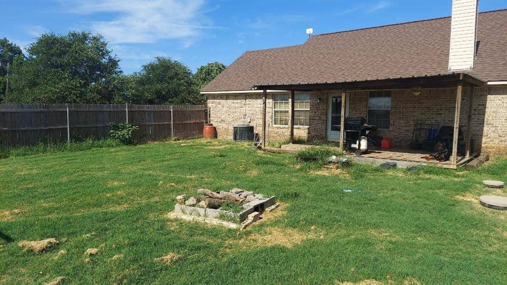 Reno, TX 76020,1109 QUAIL RUN