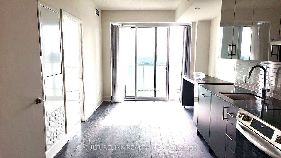 Toronto C15, ON M2J 0H7,188 Fairview Mall DR #2110