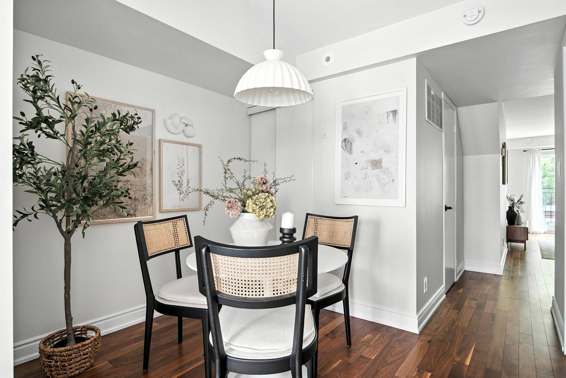 Toronto W01, ON M6K 1X2,18 Laidlaw ST #1026