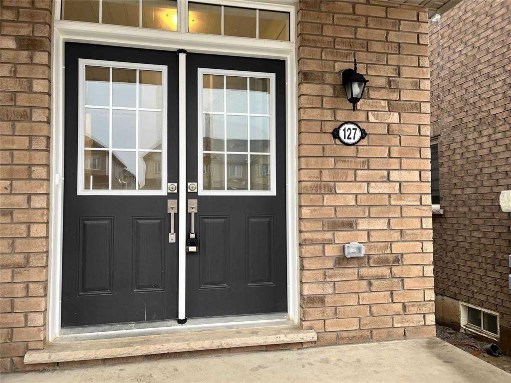 Brantford, ON N3T 0R4,127 Munro CIR