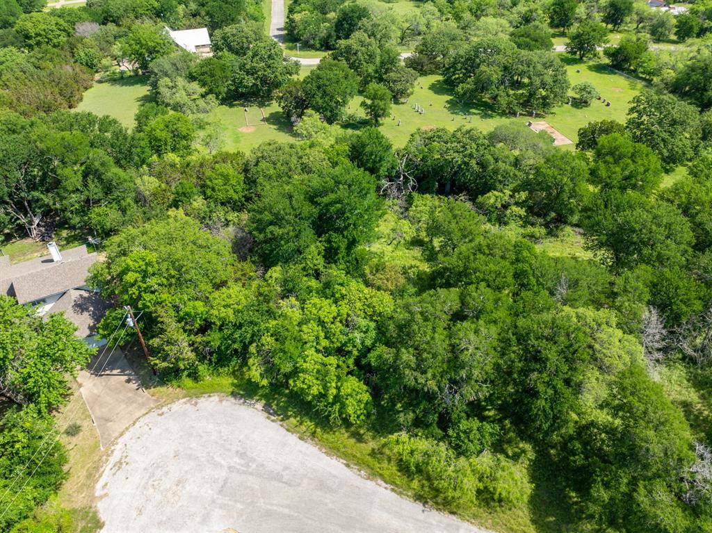Whitney, TX 76692,21086 Trailwood Drive