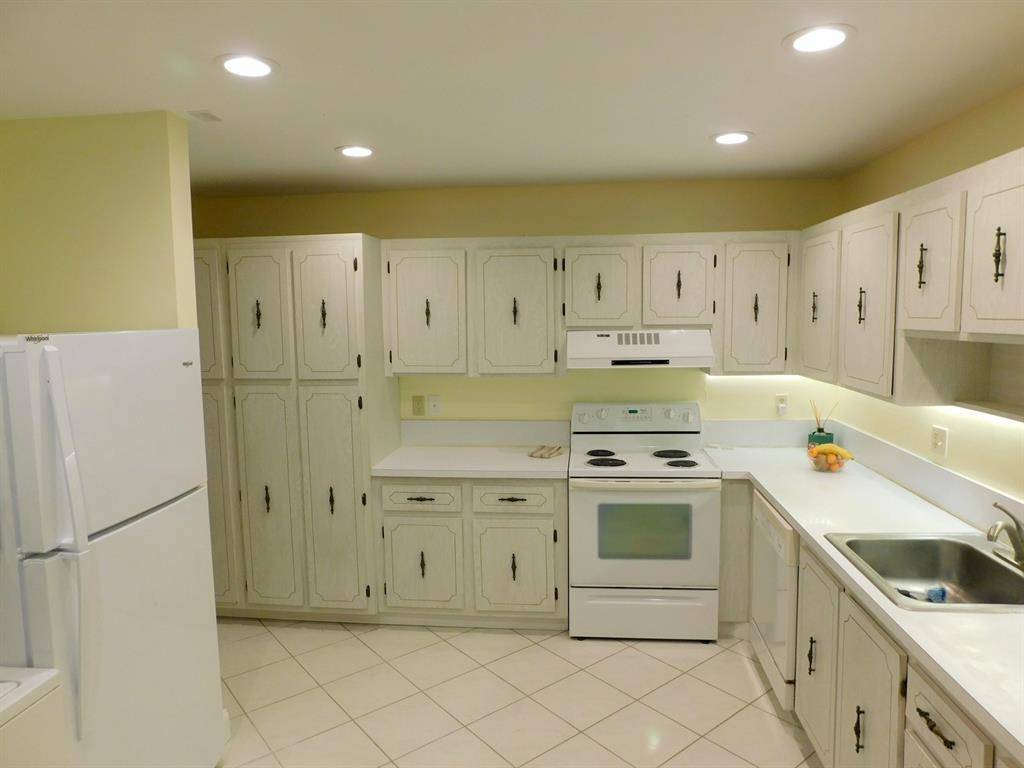 Delray Beach, FL 33445,1740 NW 19th Ter #201