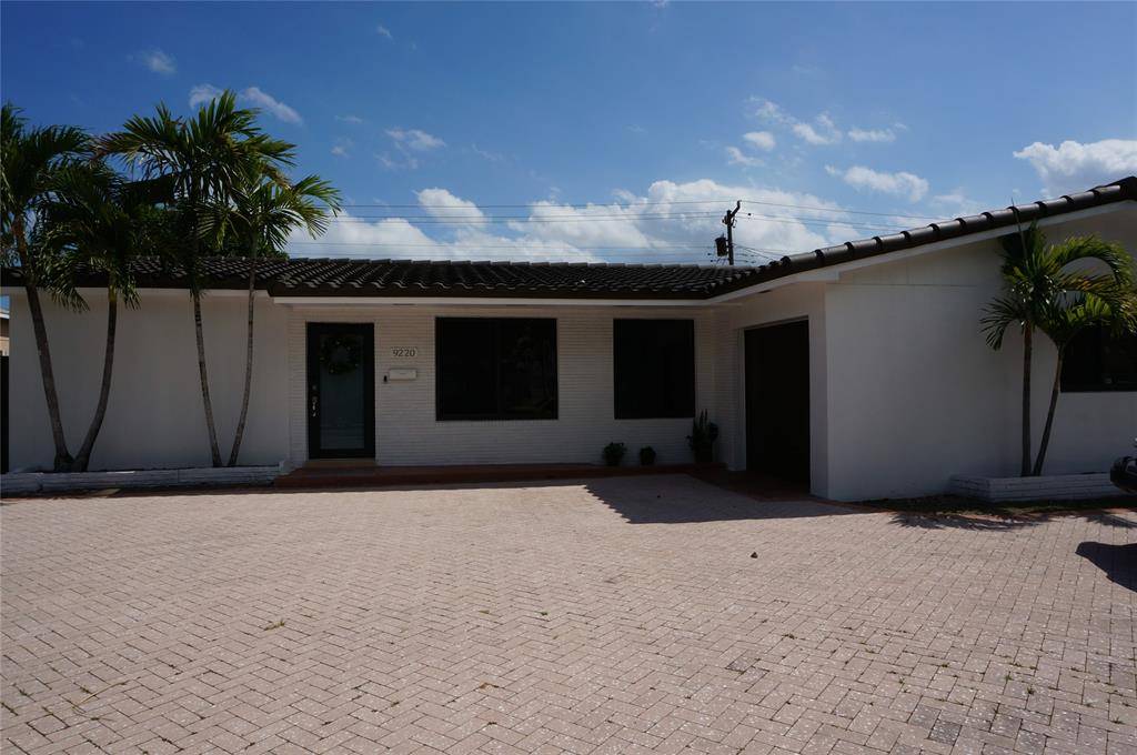 Miami, FL 33165,[StreetName,UnitNumber,StreetNumber,StreetDirPrefix]