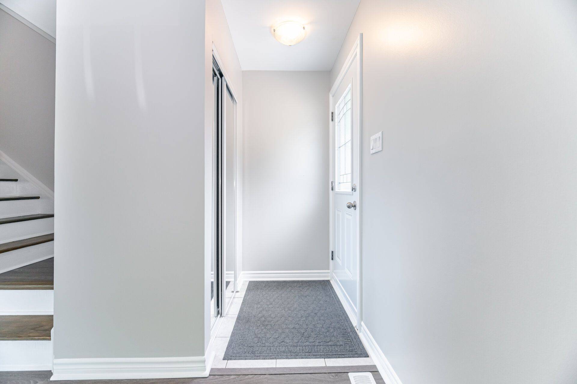 Burlington, ON L7T 3X7,674 Francis RD