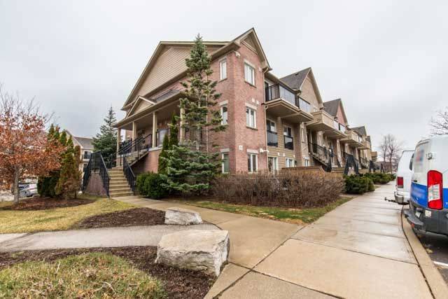 4975 Southampton DR #272, Mississauga, ON L5M 8C9