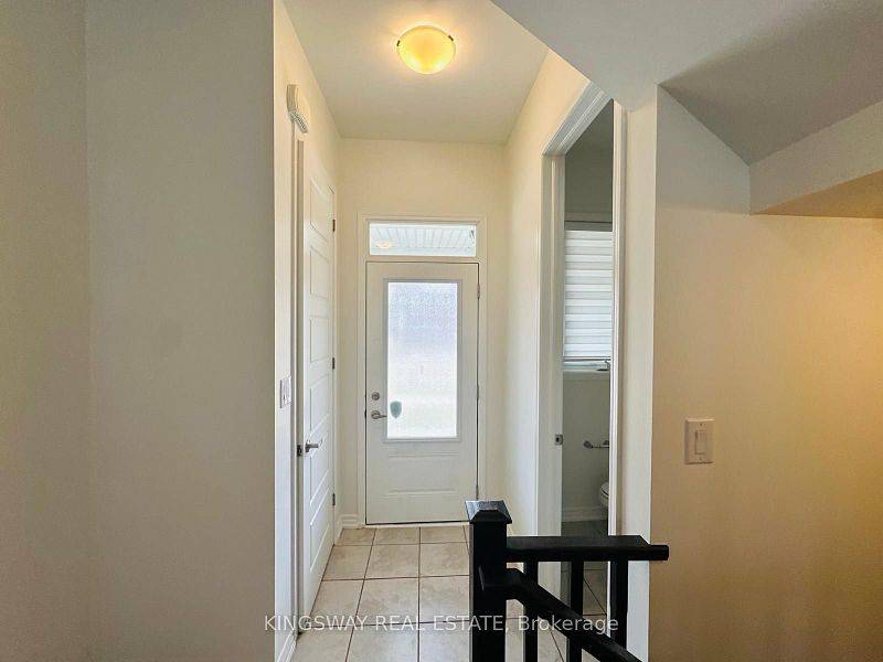 Milton, ON L9E 1S2,794 Aspen TER