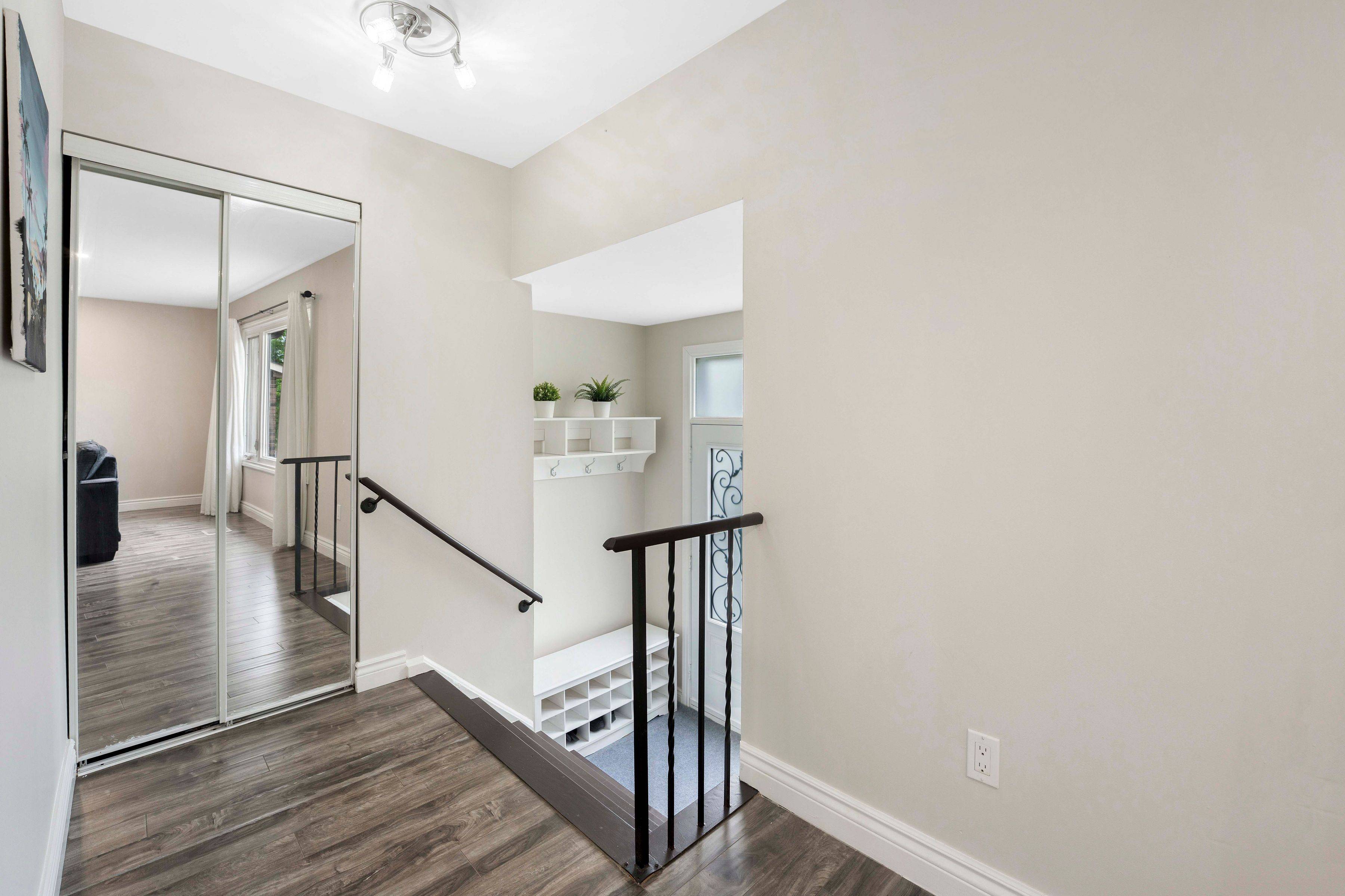 Brampton, ON L6V 3W2,140 Weybridge TRL