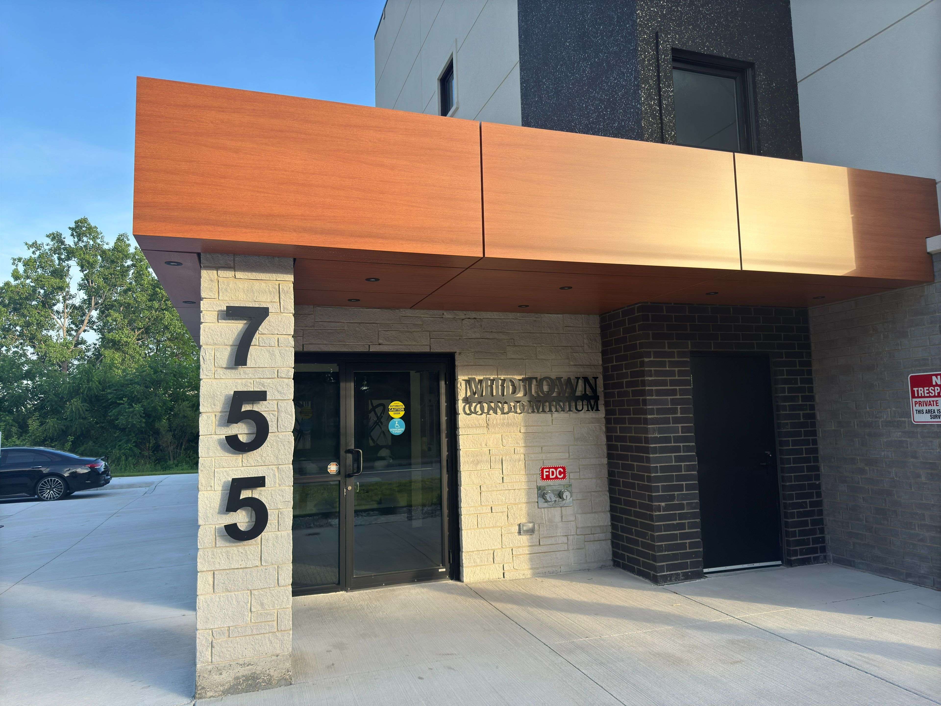 Windsor, ON N8X 3H6,755 Grand Marais E RD #303