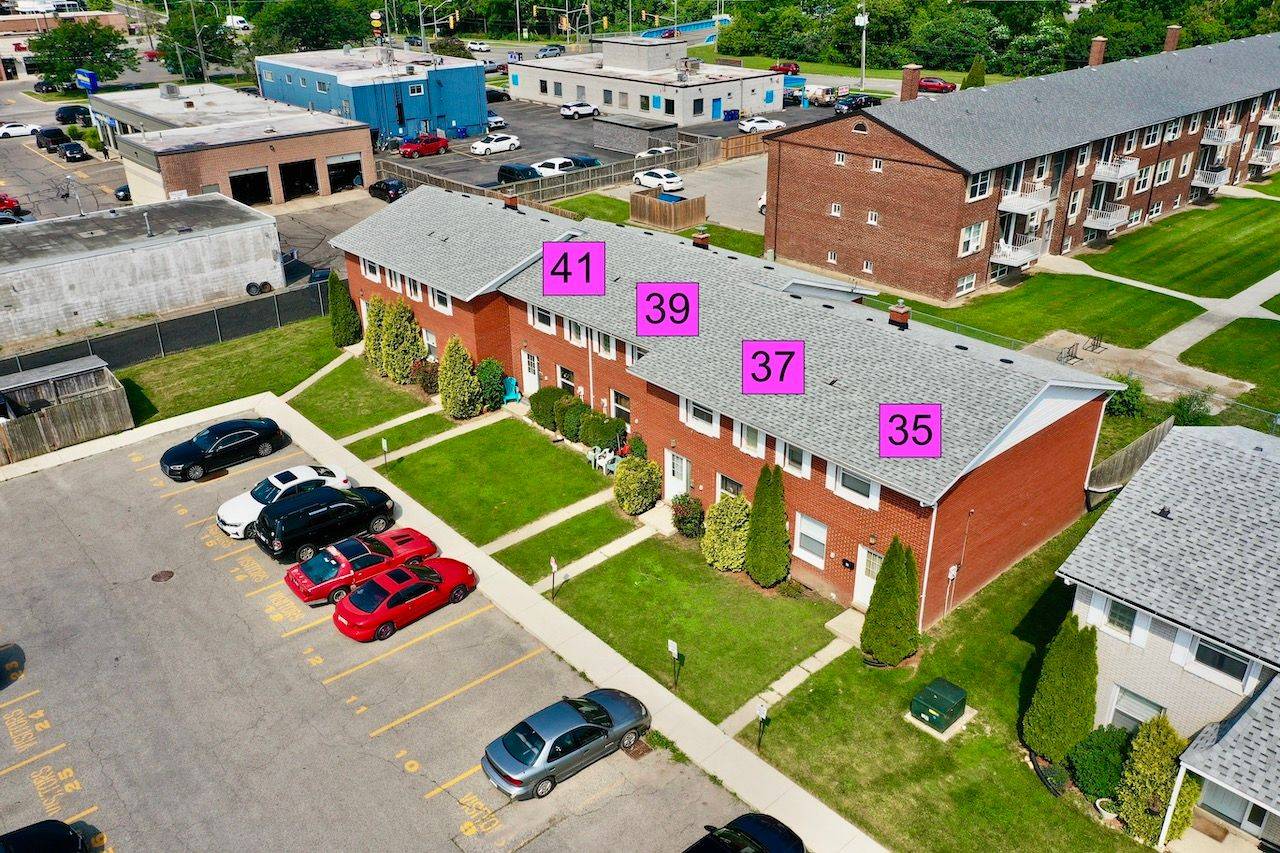 Chatham-kent, ON N7M 1A6,41 Orchard PL #3
