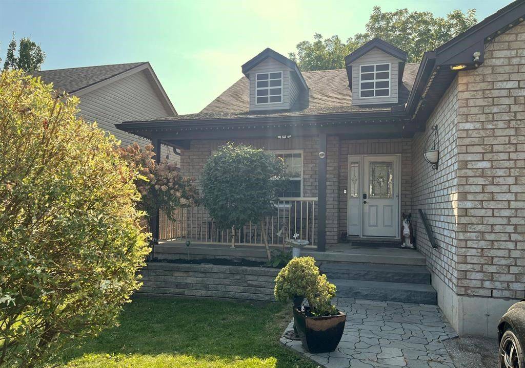 Ingersoll, ON N5C 0A1,12 Henderson CT