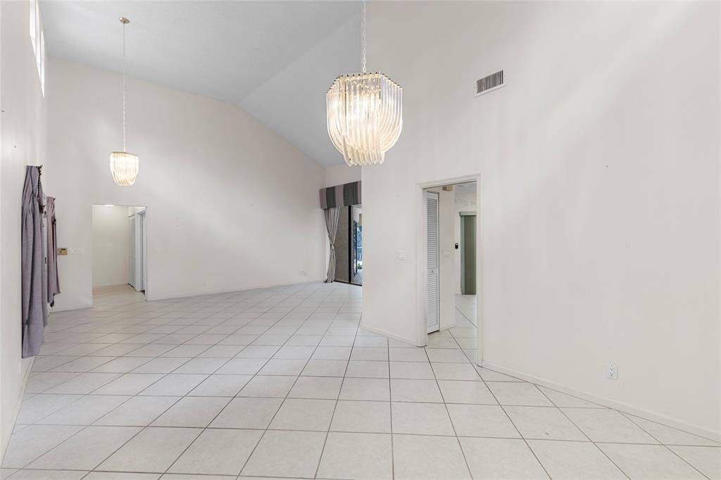 Boca Raton, FL 33434,[StreetName,UnitNumber,StreetNumber,StreetDirPrefix]