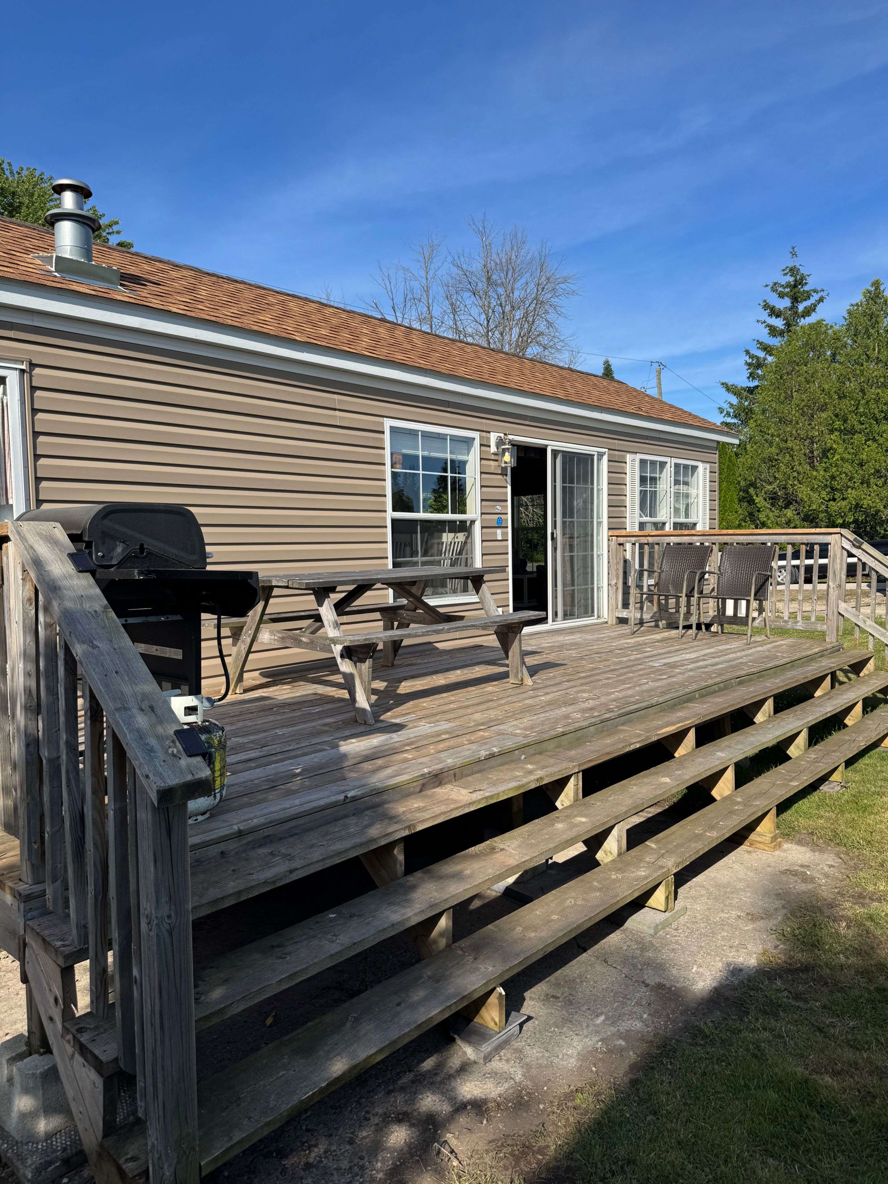 Northern Bruce Peninsula, ON N0H 2M0,9 TAMARAC RD #12