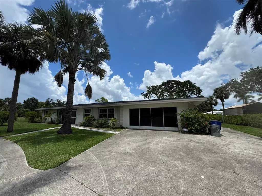 Fort Myers, FL 33903,64 Wolcott Dr