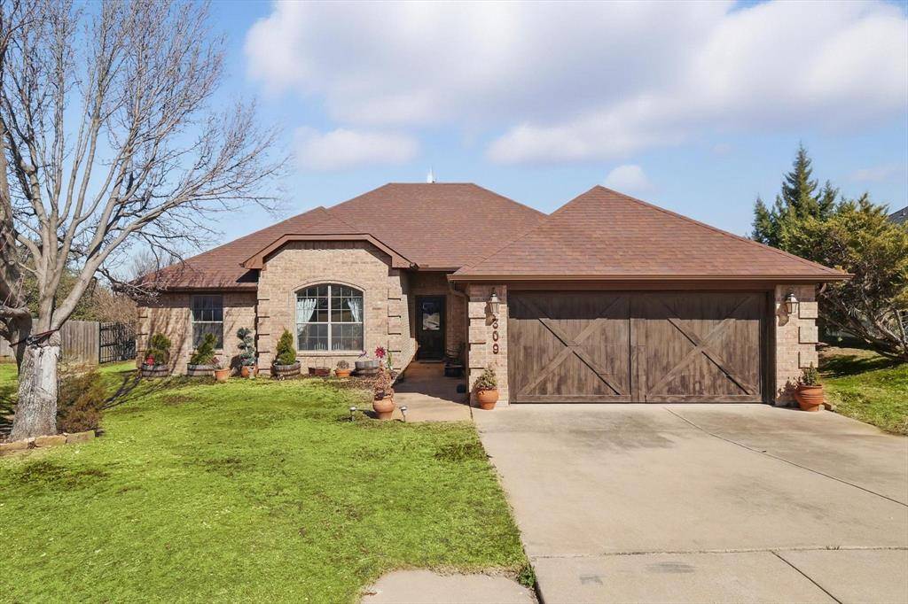 309 Lockwood Lane, Weatherford, TX 76087