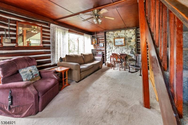 West Milford Twp., NJ 07421,138 County Rd
