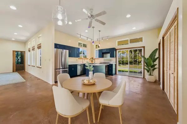 Keaau, HI 96749,15-1612 3RD AVE