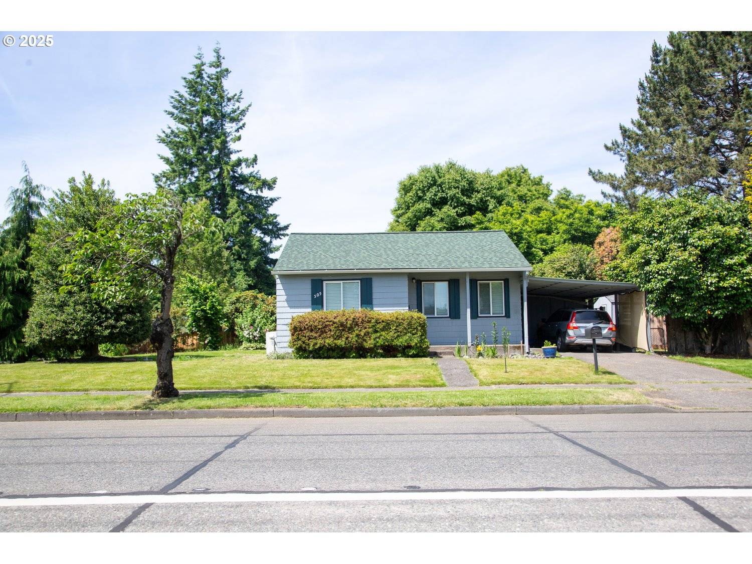 Longview, WA 98632,505 30TH AVE