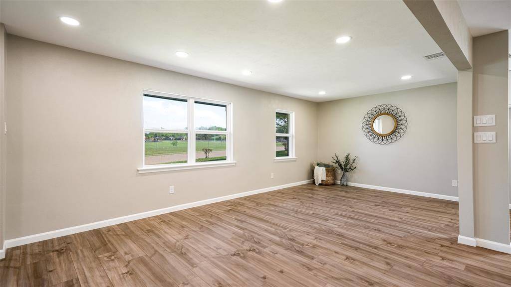 Dallas, TX 75228,8821 Forest Cliff Drive
