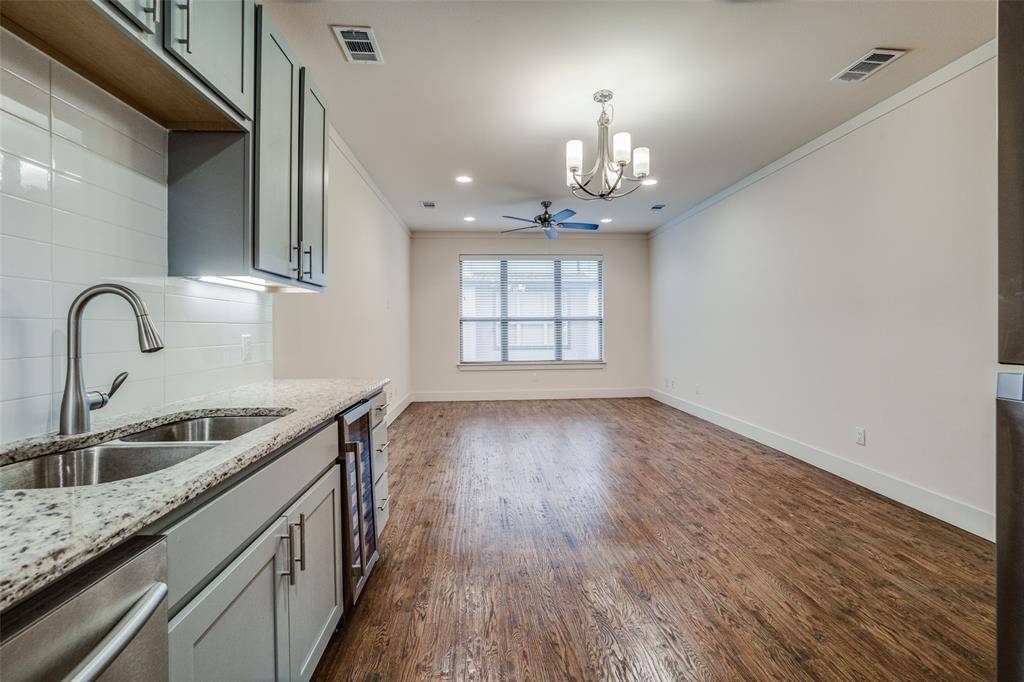 Dallas, TX 75219,4316 Hartford Street #4