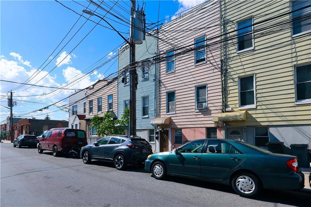 Queens, NY 11378,59-61 56th AVE