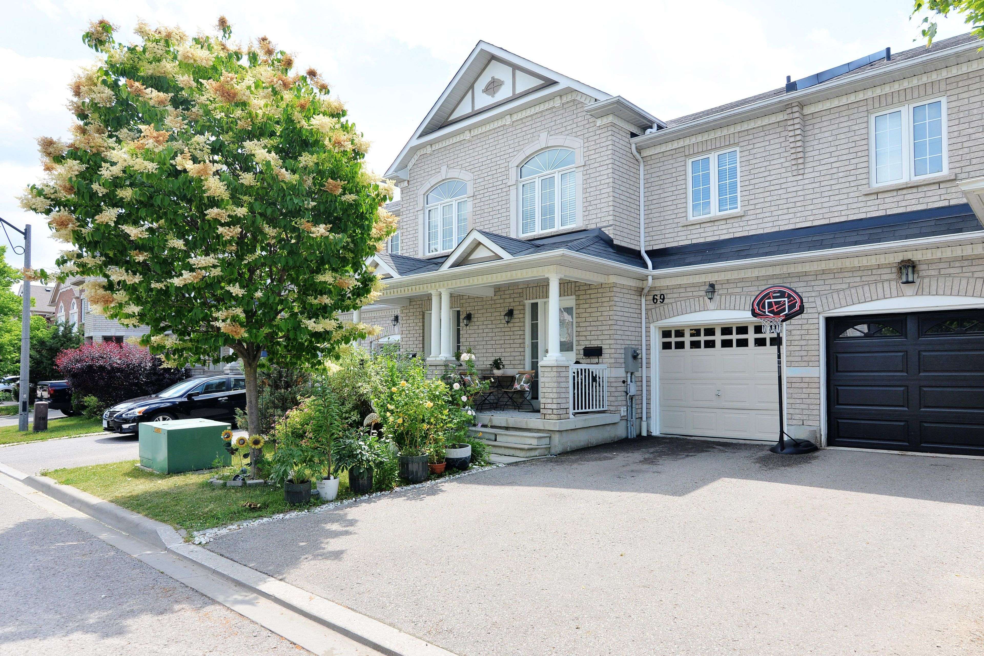 Ajax, ON L1Z 2E4,69 Keywood ST