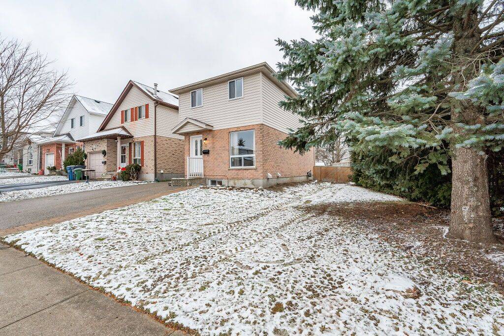 Guelph, ON N1E 6W7,5 Troy CRES