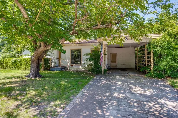 Terrell, TX 75160,711 W State Street