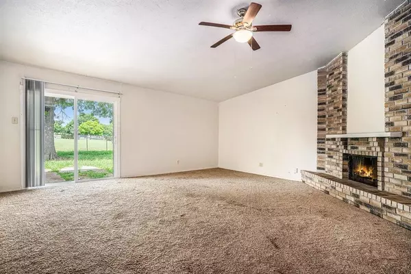 Fort Worth, TX 76133,7508 Parkwood Lane