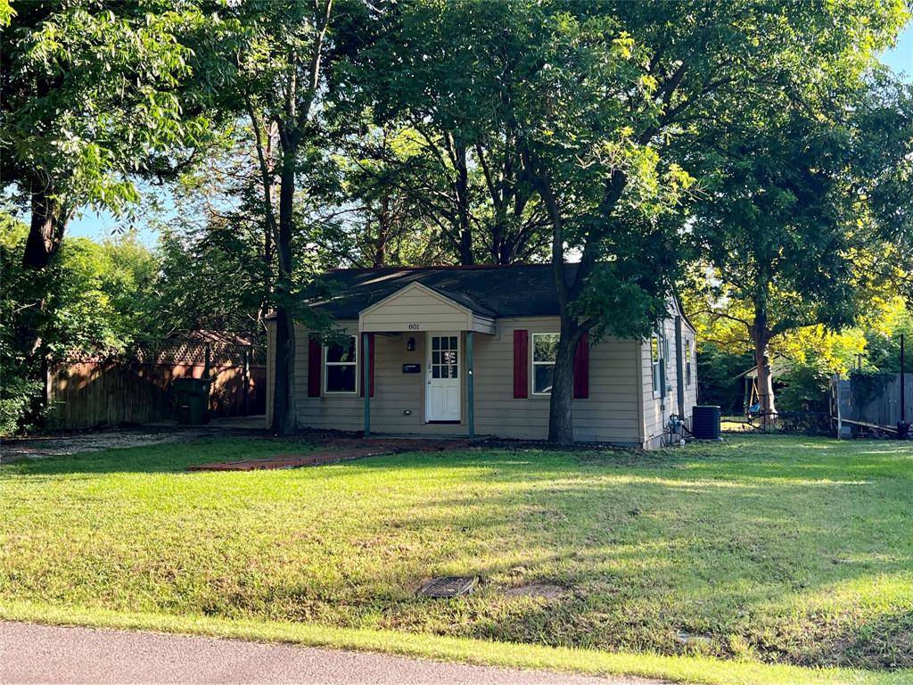 Waxahachie, TX 75165,801 W Jefferson Street