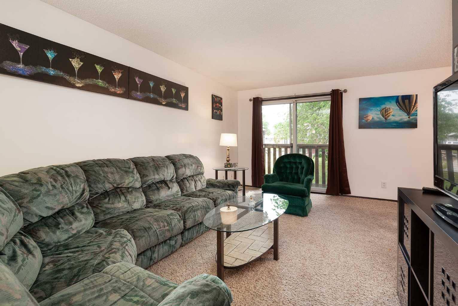 Lethbridge, AB T1K 4C1,5 Acadia RD West #47
