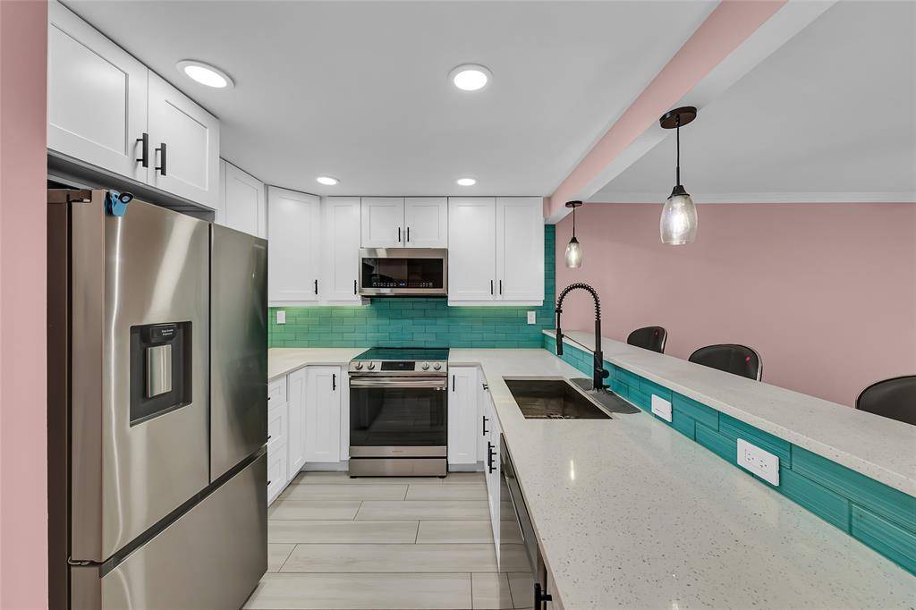 Wilton Manors, FL 33334,3000 NE 5th Ter #215A