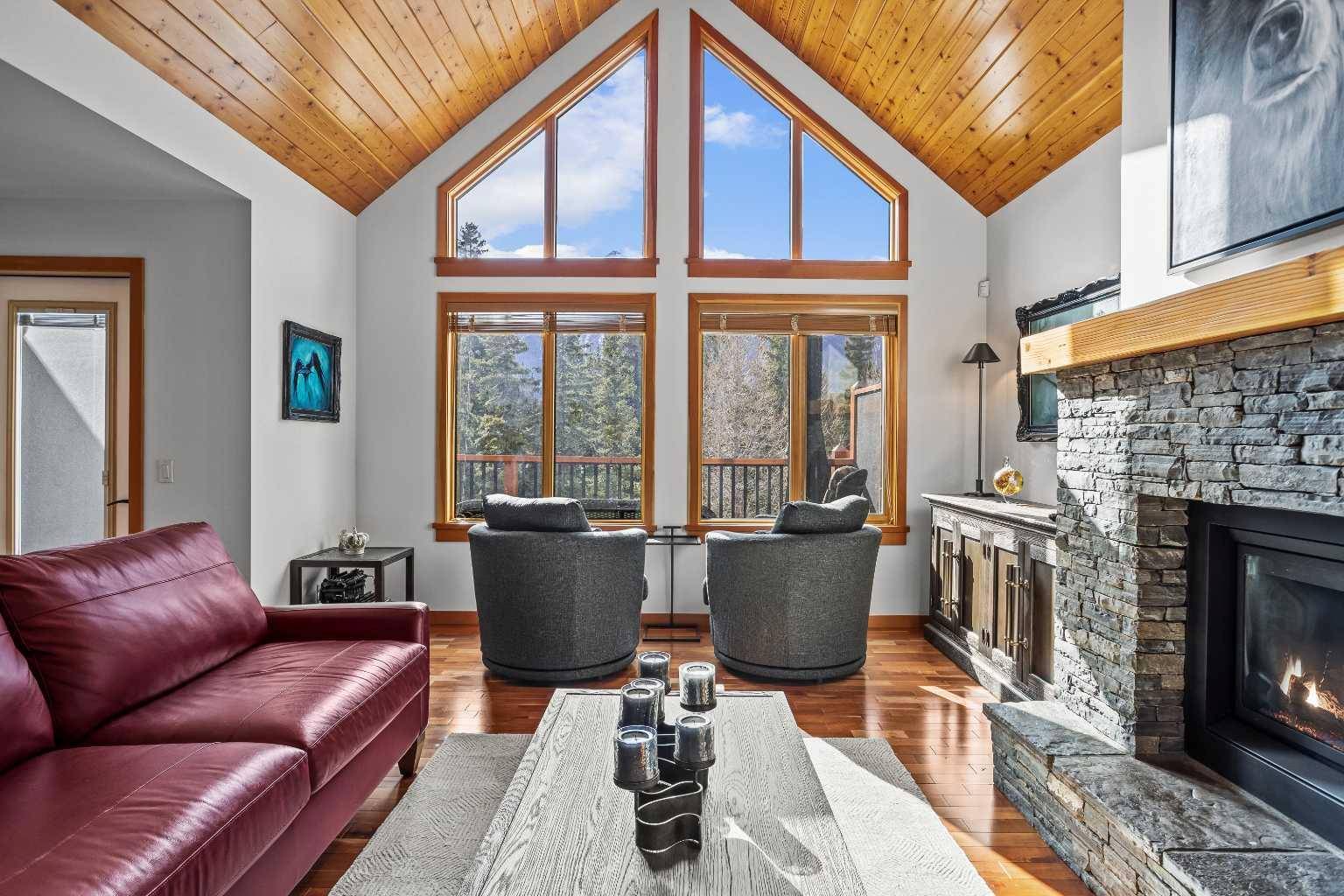 Canmore, AB T1W2G2,7 Creekside Mews