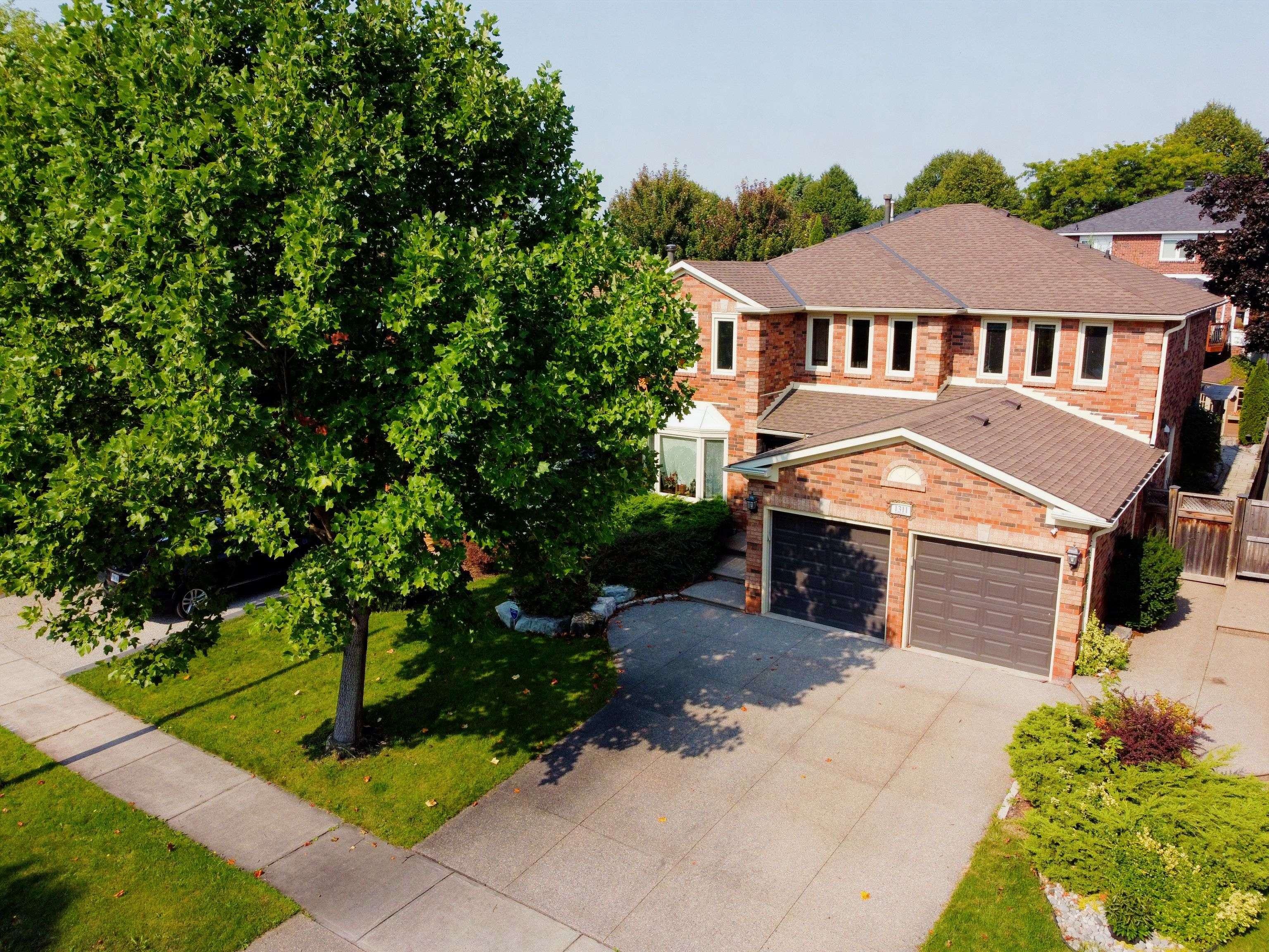 Oakville, ON L6M 2V1,1311 Playter PL