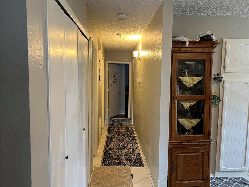 Garland, TX 75044,2809 Royalty Drive