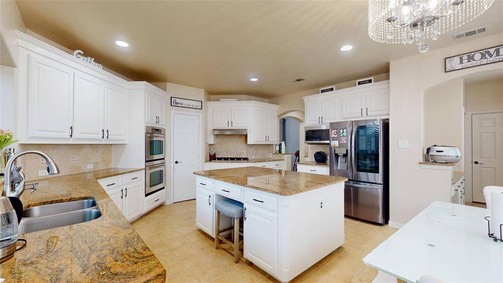Grand Prairie, TX 75054,3056 S Camino Lagos