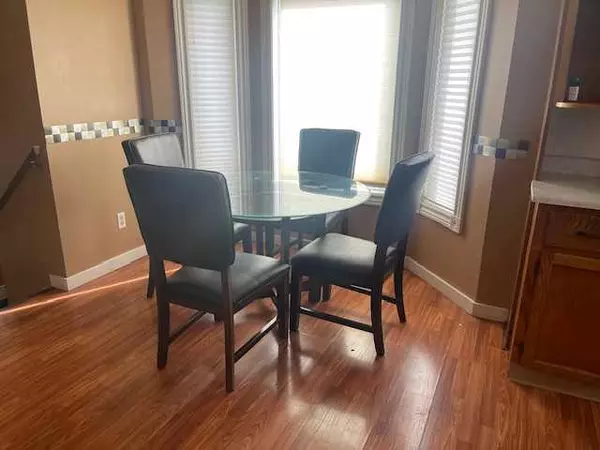 Red Deer, AB T4R2C6,56 Elder ST