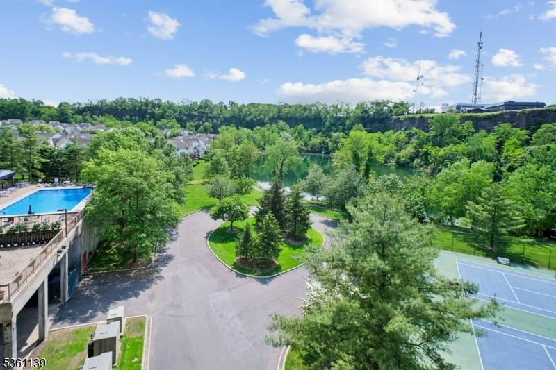 West Orange Twp., NJ 07052,10 Smith Manor Blvd #514