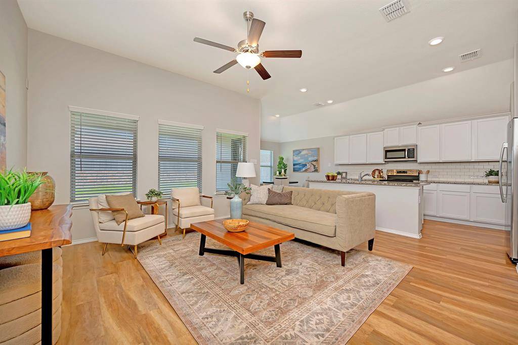 Fort Worth, TX 76179,5361 Brentlawn Drive