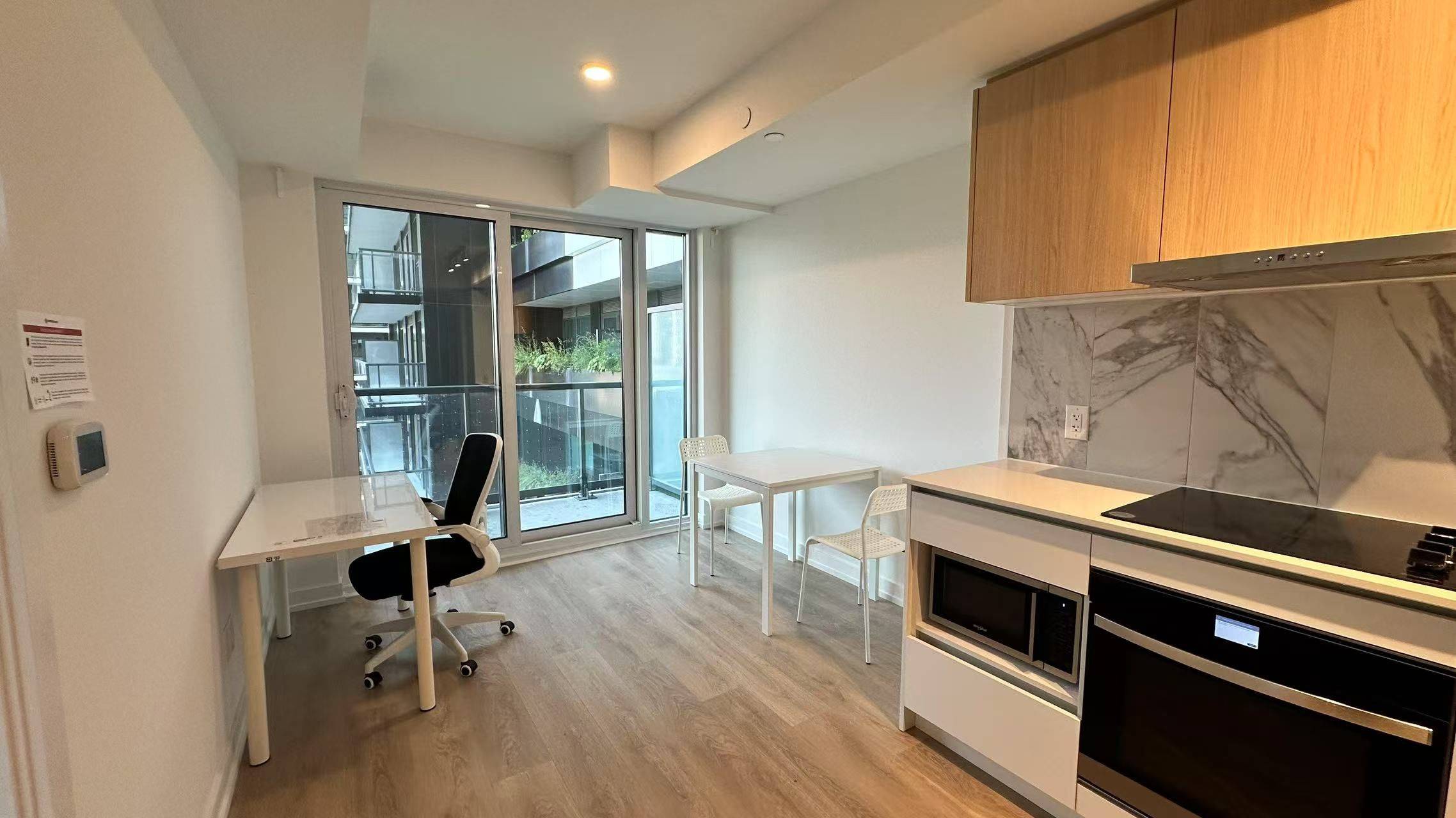 Toronto W05, ON M3J 0H1,1100 Sheppard AVE W #732