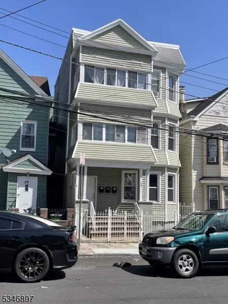 23 Elliott St, Newark City, NJ 07104