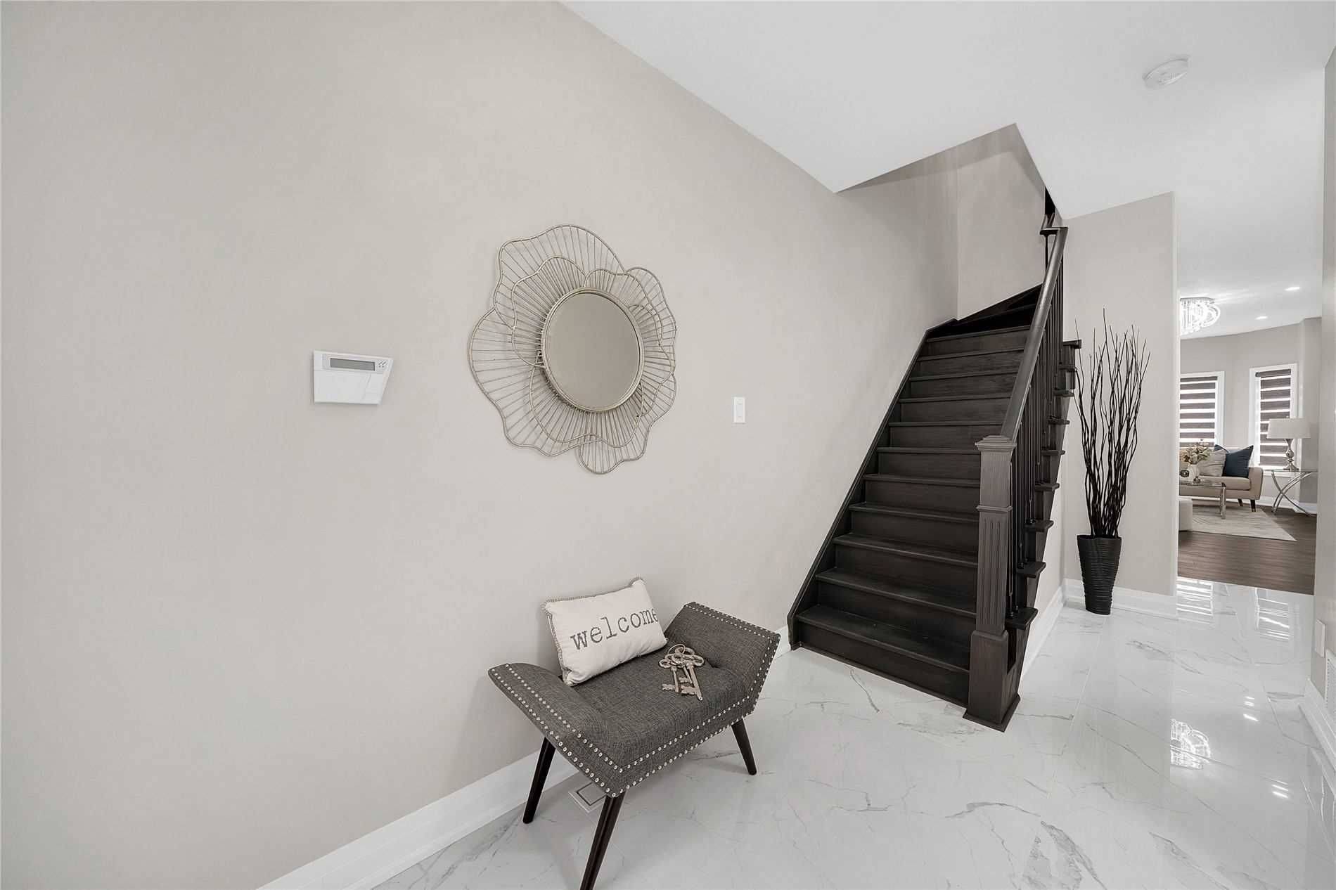 Mississauga, ON L5W 1B4,914 Golden Farmer WAY #Upper