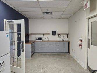 Oakville, ON L6L 2W2,1151 South Service RD #1