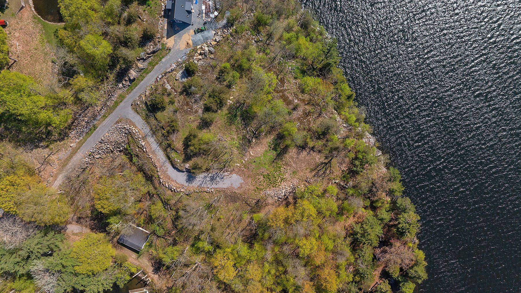 Frontenac, ON K0H 1H0,16 Chickadee LN