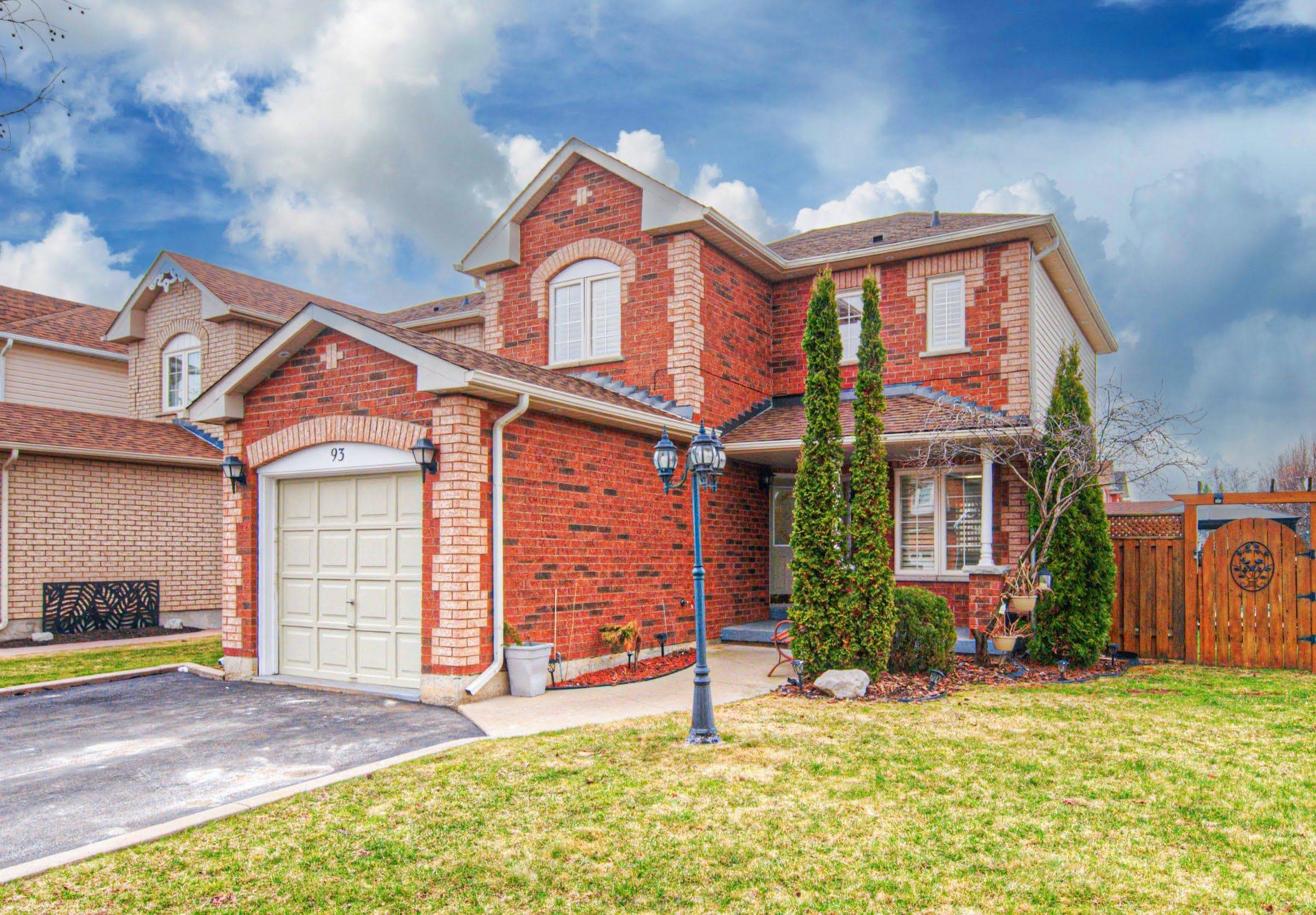 93 Wheatland DR, Cambridge, ON N1P 1C5