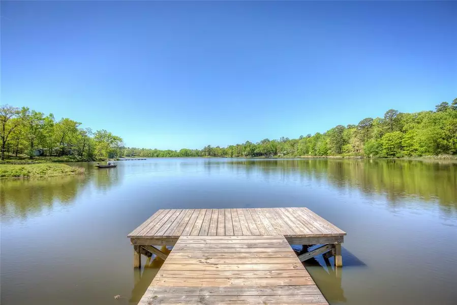 1462 Private Road 8692, Winnsboro, TX 75494