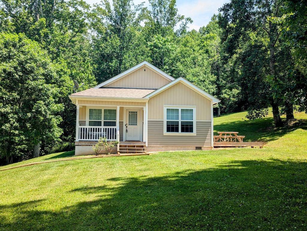 1251 Epperly Mill RD, Floyd, VA 24091