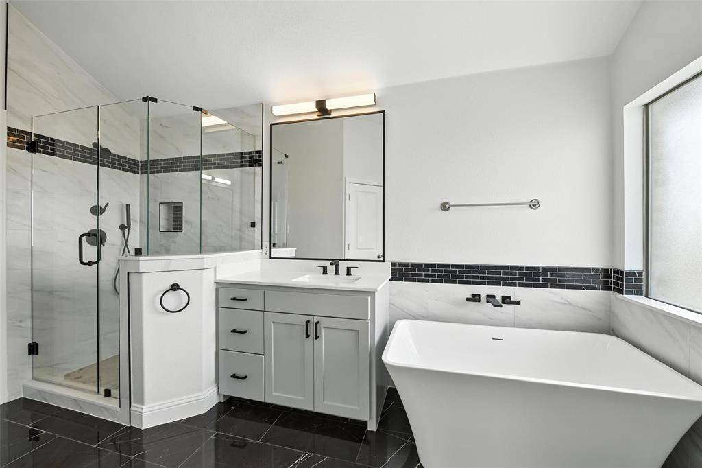 6748 San Fernando, Irving, TX 75039