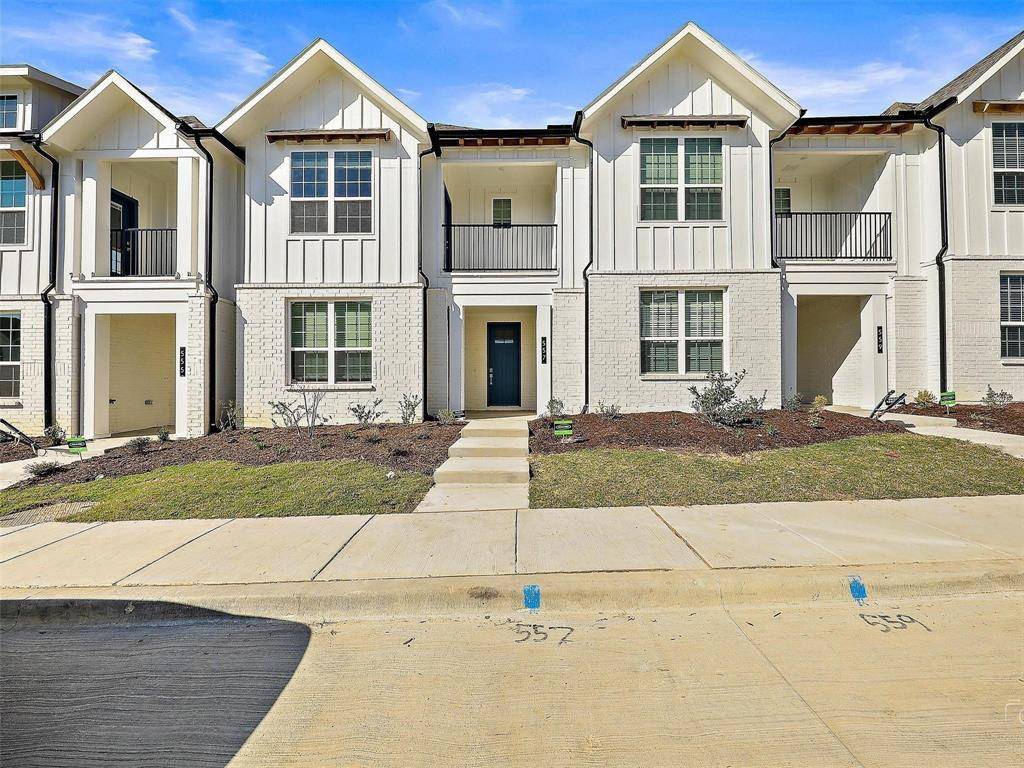 557 Eiseley Drive, Allen, TX 75002