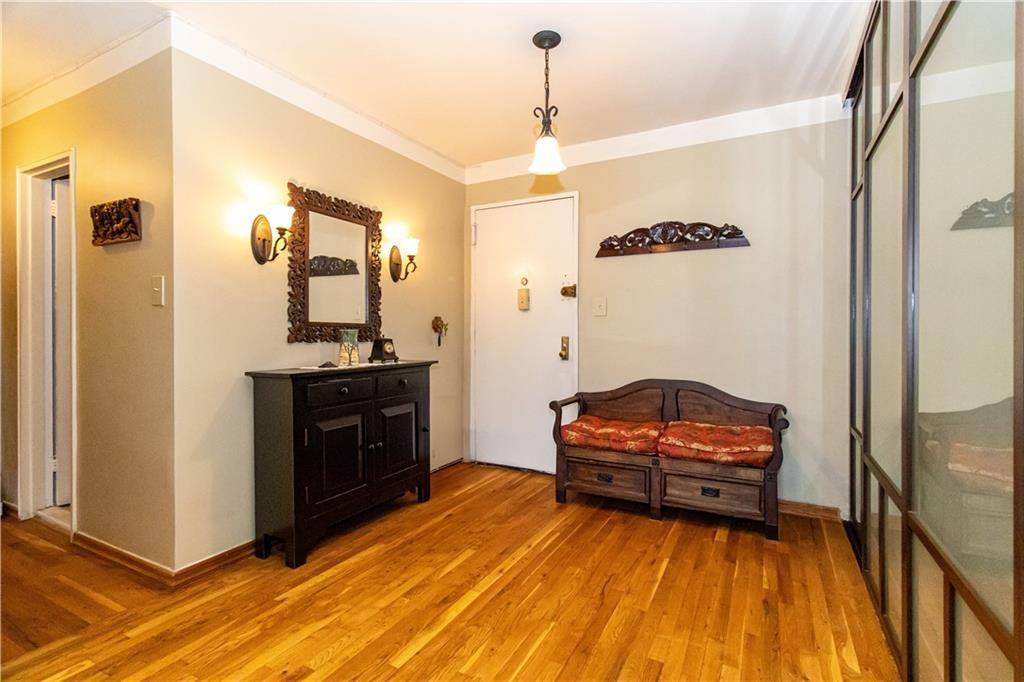 Brooklyn, NY 11230,1577 East 17th ST #4F